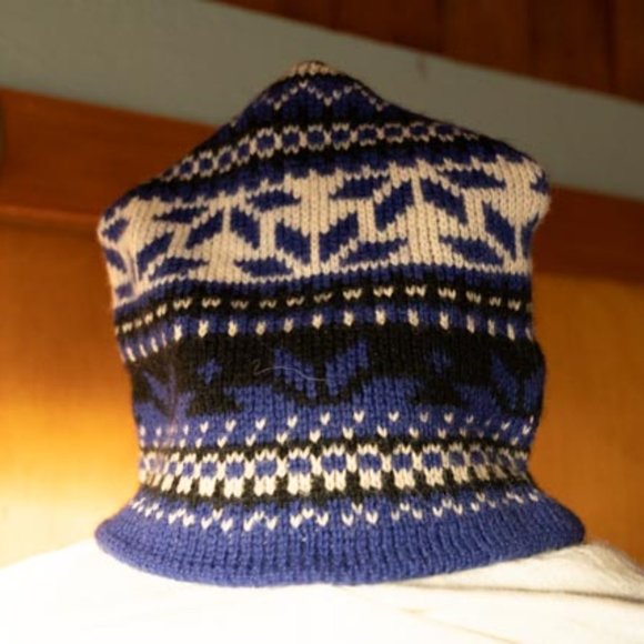 Y2K OSSI Skiwear Blue w White Snowflakes Wool Ski Hat unisex M - Picture 6 of 7